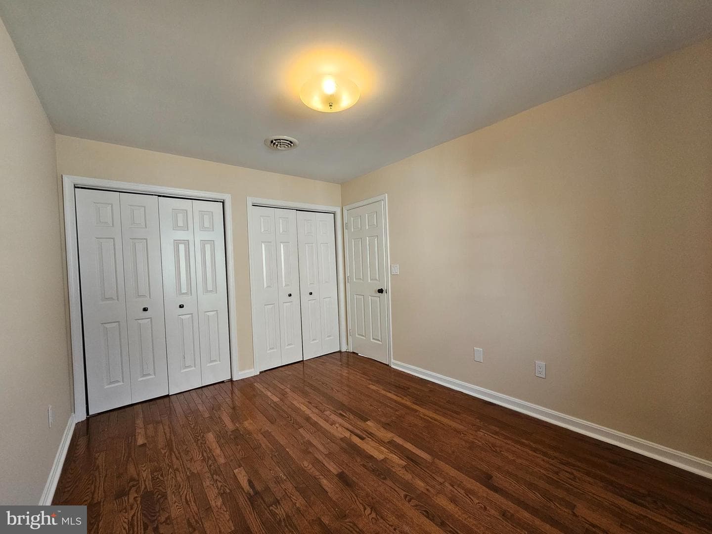 1405 Bantry Ln photo 16