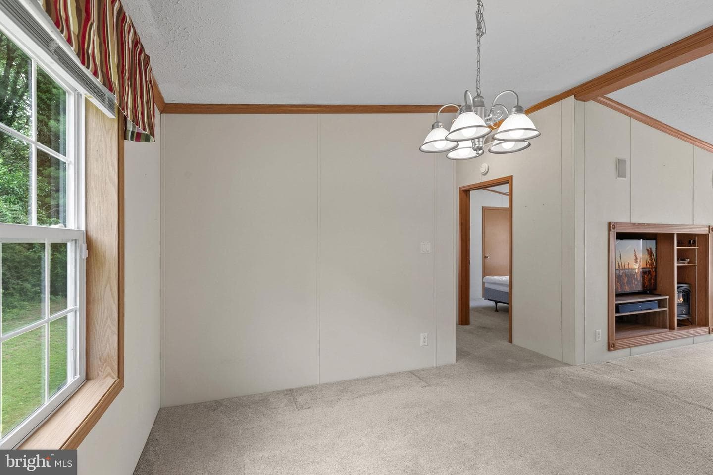 7861 Bennett Park Dr photo 10