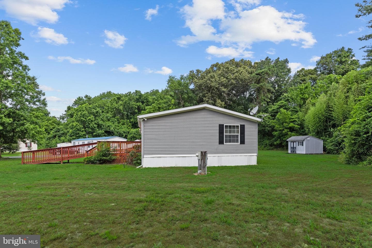 7861 Bennett Park Dr photo 32
