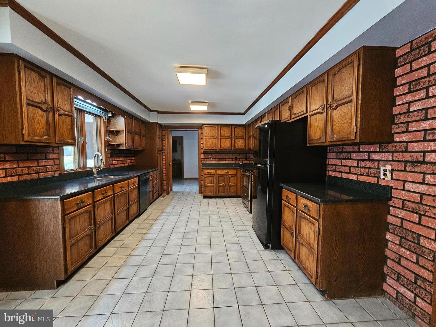 8300 Robin Hood Drive photo 4