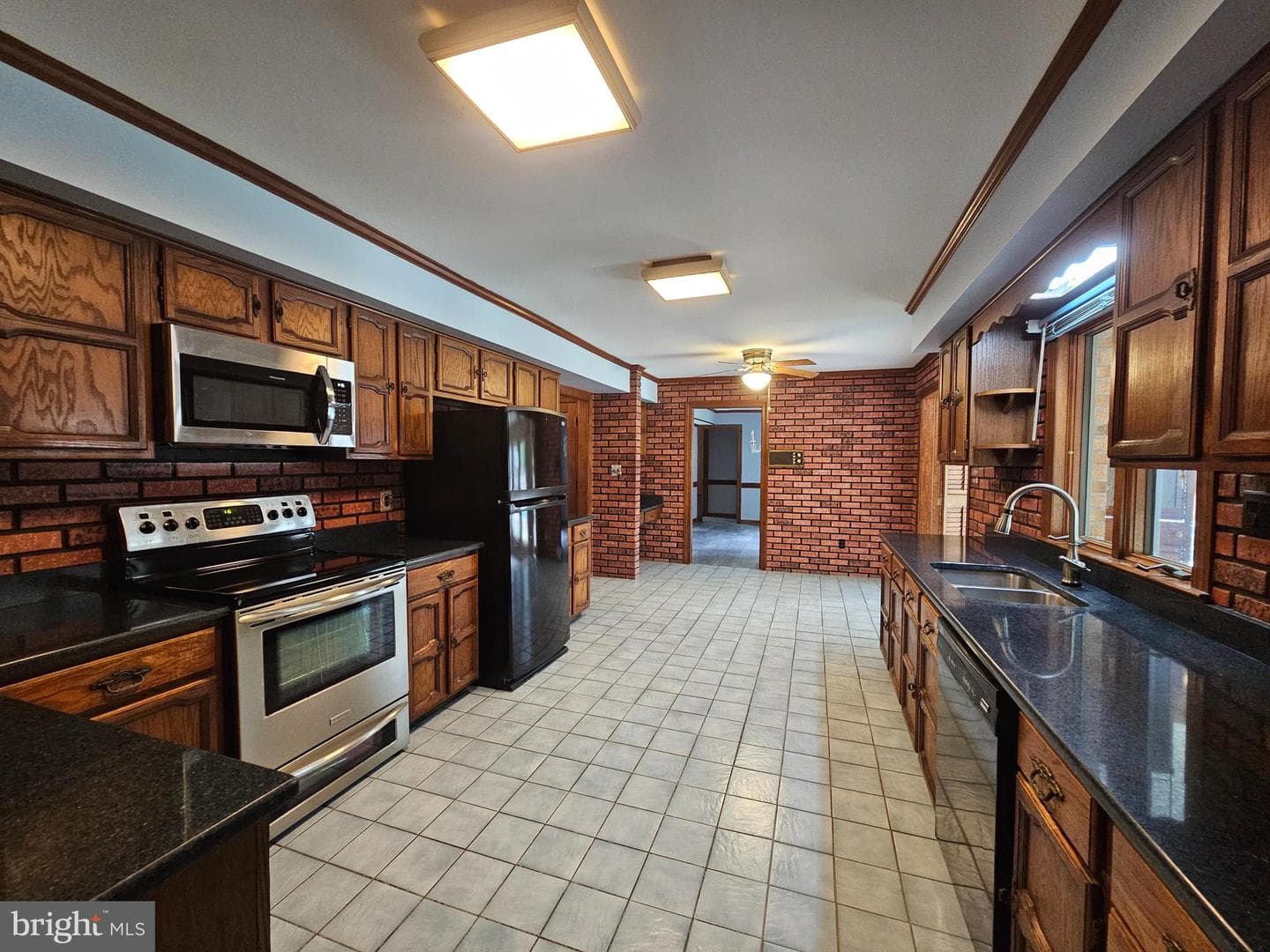 8300 Robin Hood Drive photo 8