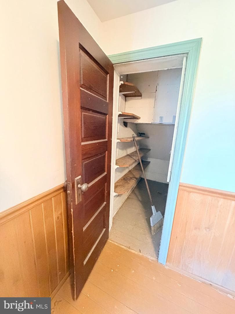 502 Charles Street photo 14
