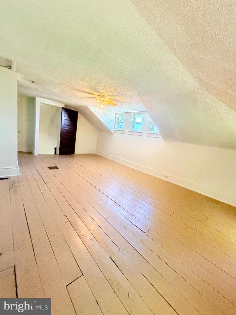502 Charles Street photo 24