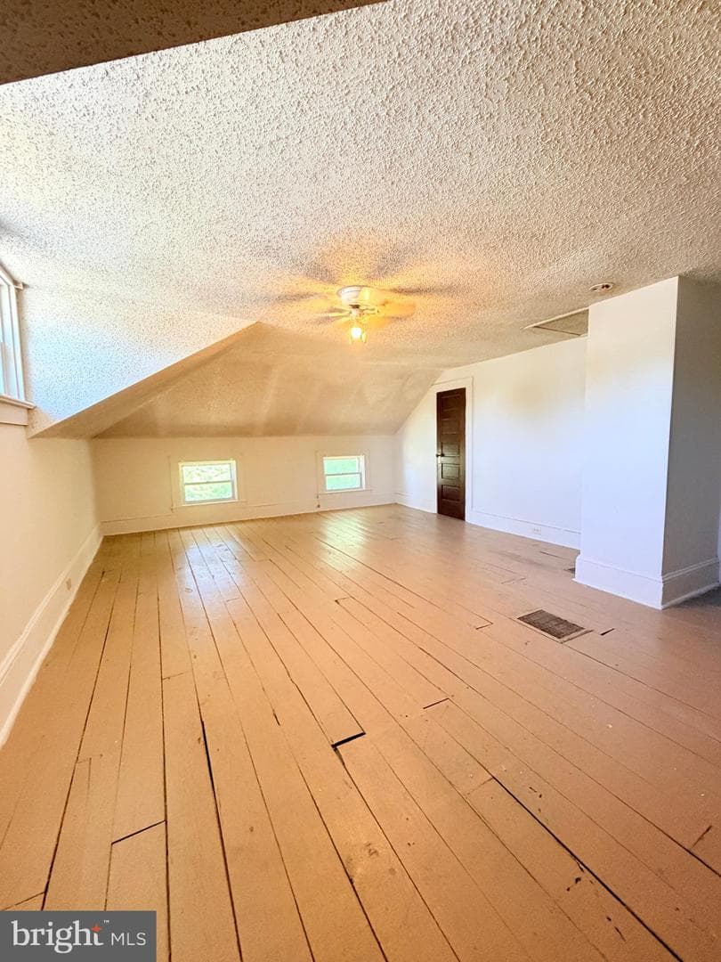 502 Charles Street photo 28