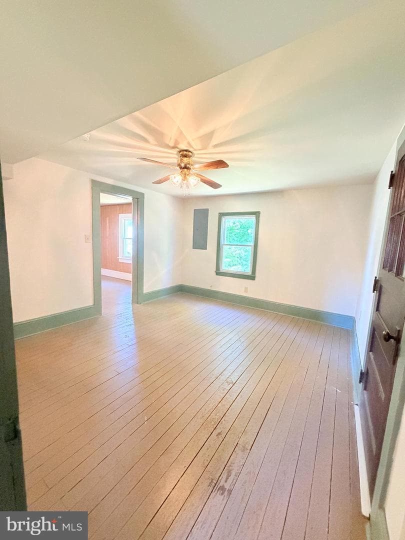 502 Charles Street photo 6