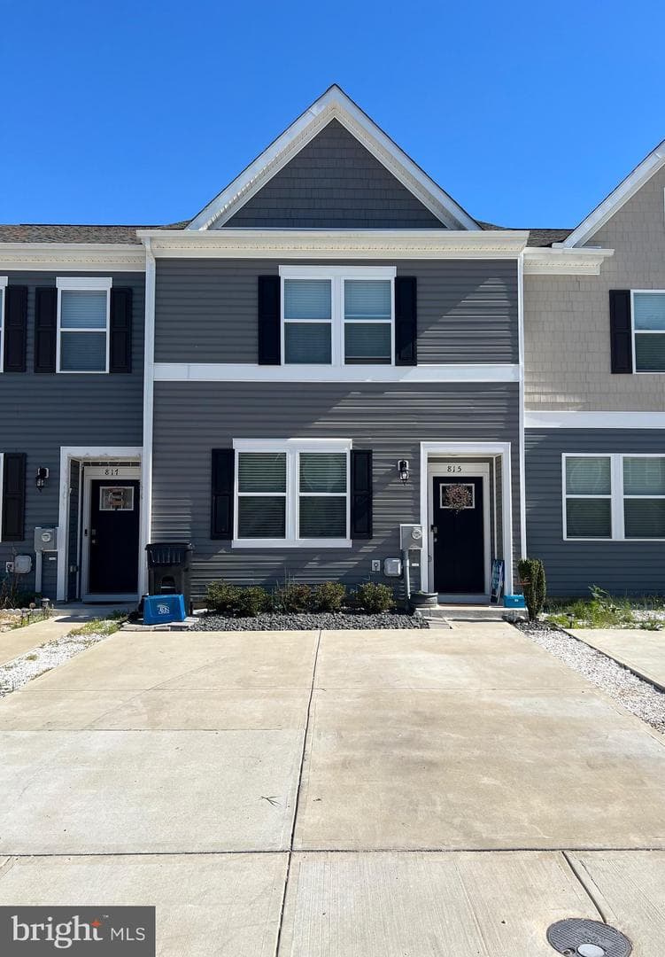 815 Derwent Ln, Salisbury