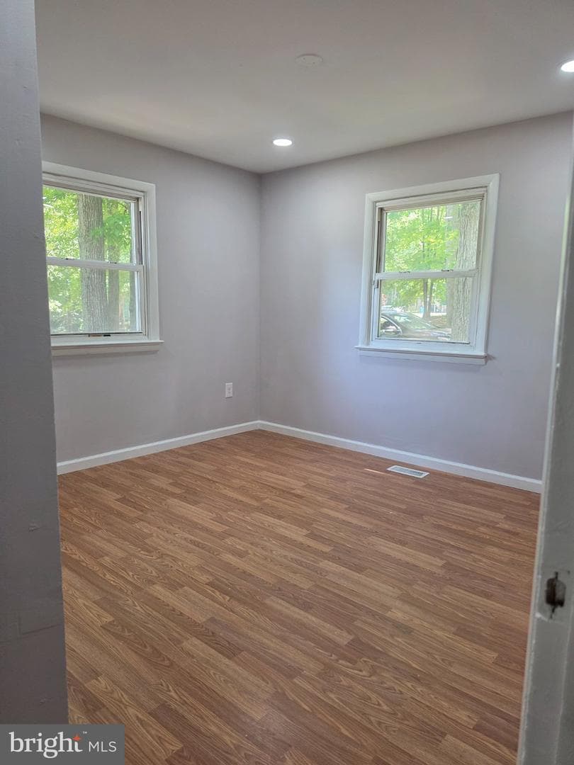 1706 Samuel Lane photo 15