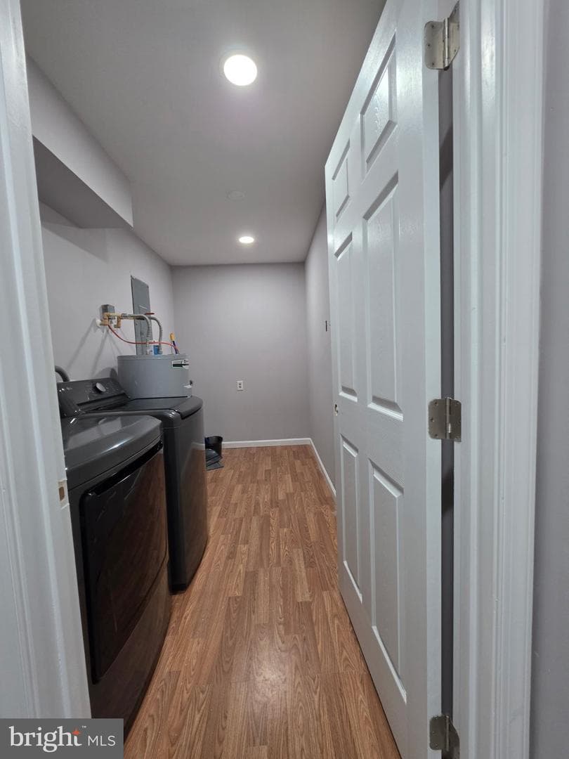 1706 Samuel Lane photo 9