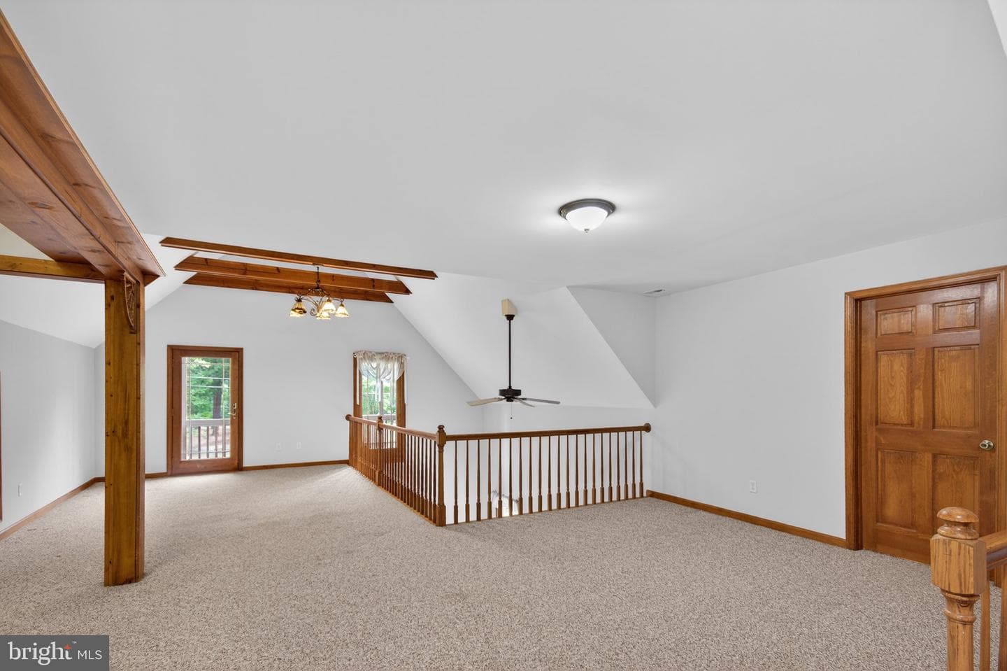 1006 S Schumaker Drive photo 31