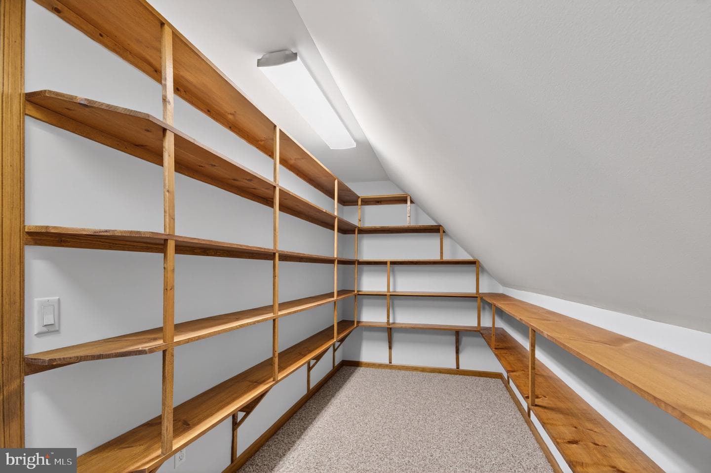 1006 S Schumaker Drive photo 41