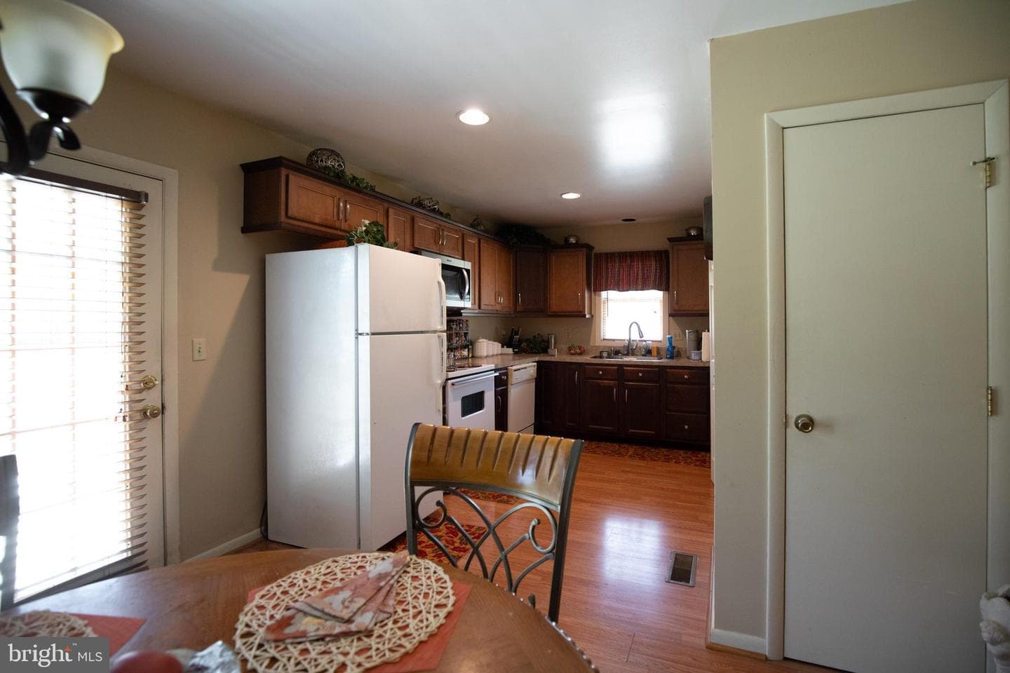 8235 Burnt Branch Drive photo 17