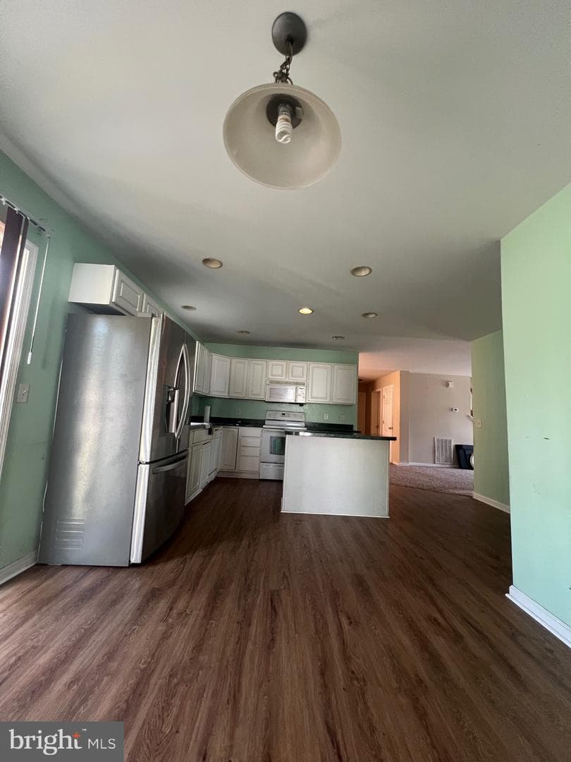 1103 Pine Street photo 6