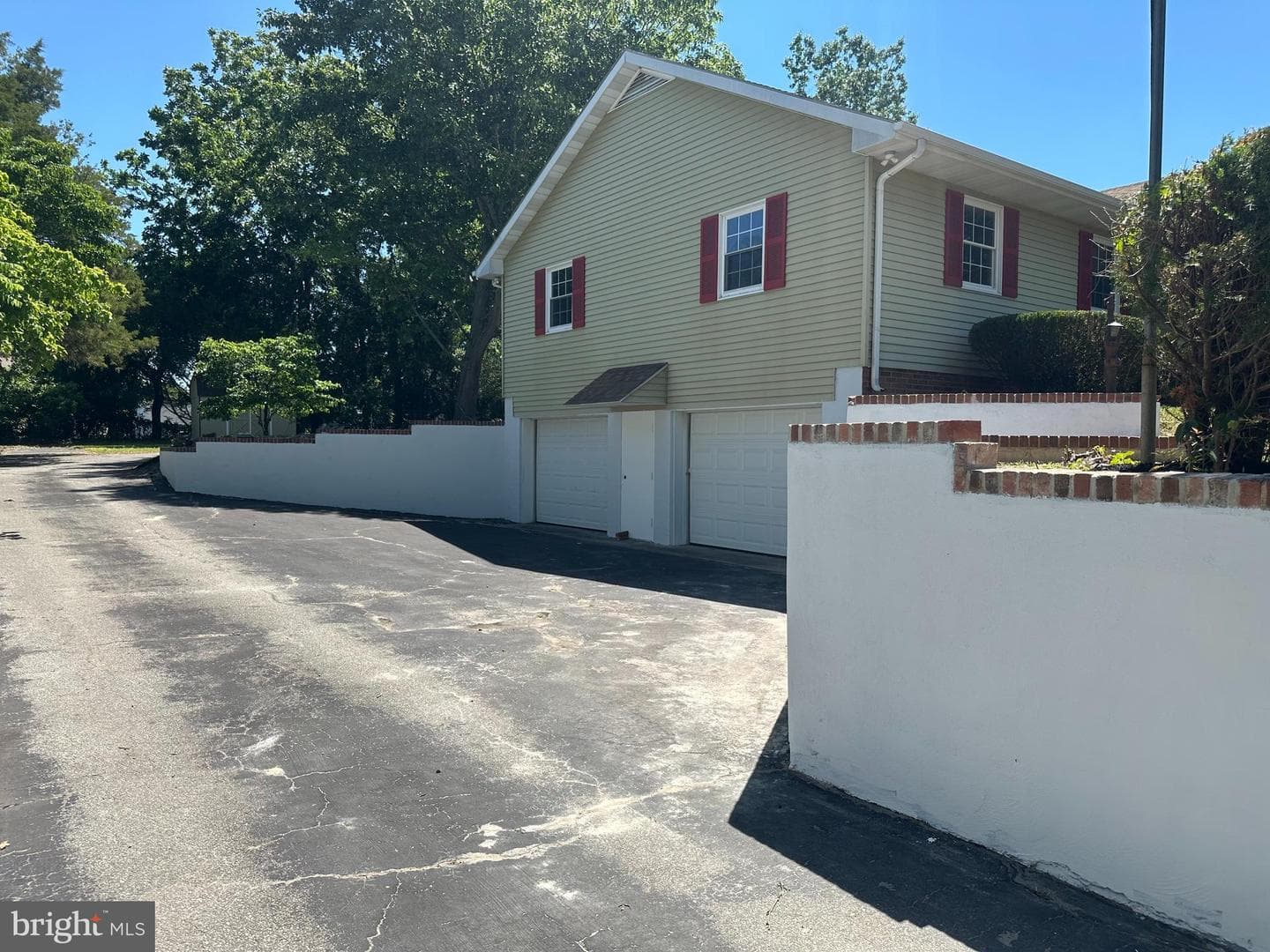 6241 Westbury Drive photo 3