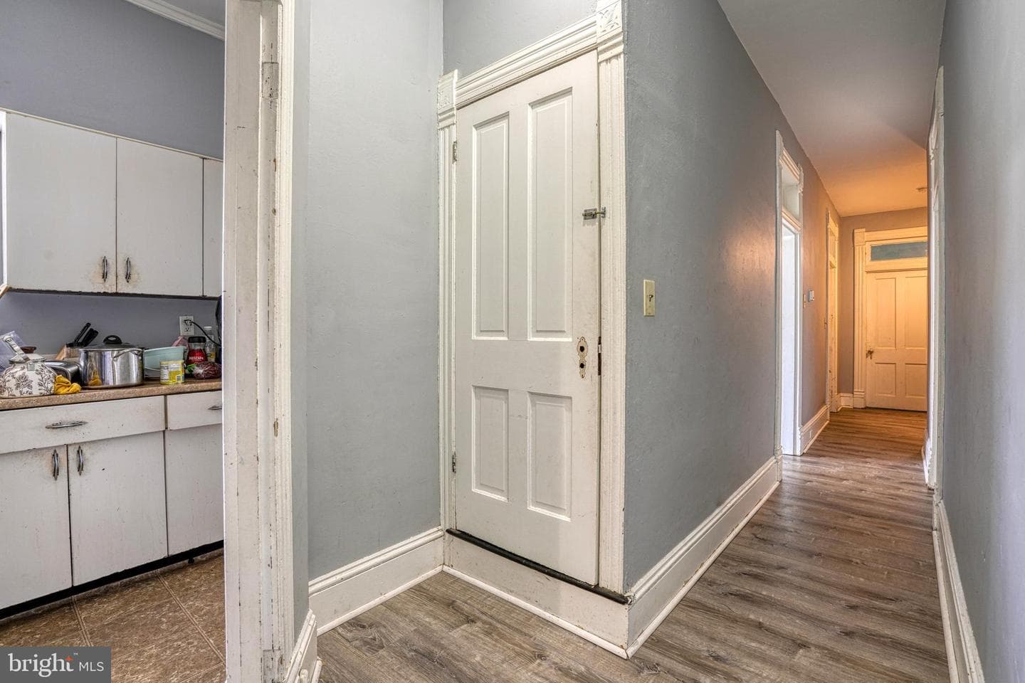 208 W Isabella Street photo 30