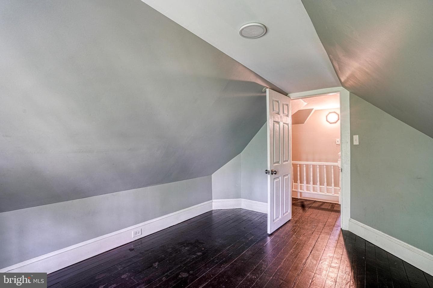 208 W Isabella Street photo 43
