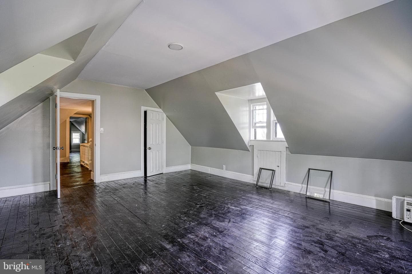 208 W Isabella Street photo 51