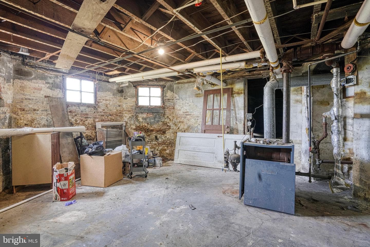 208 W Isabella Street photo 75