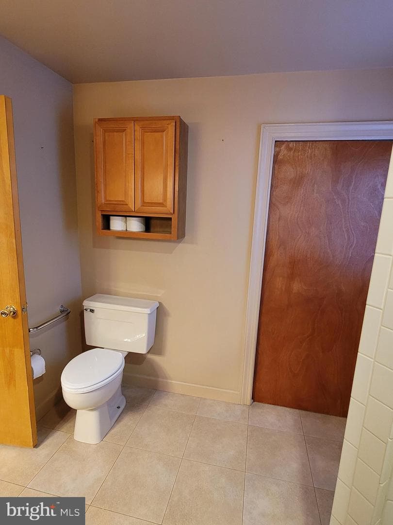 111 Clyde Avenue photo 15
