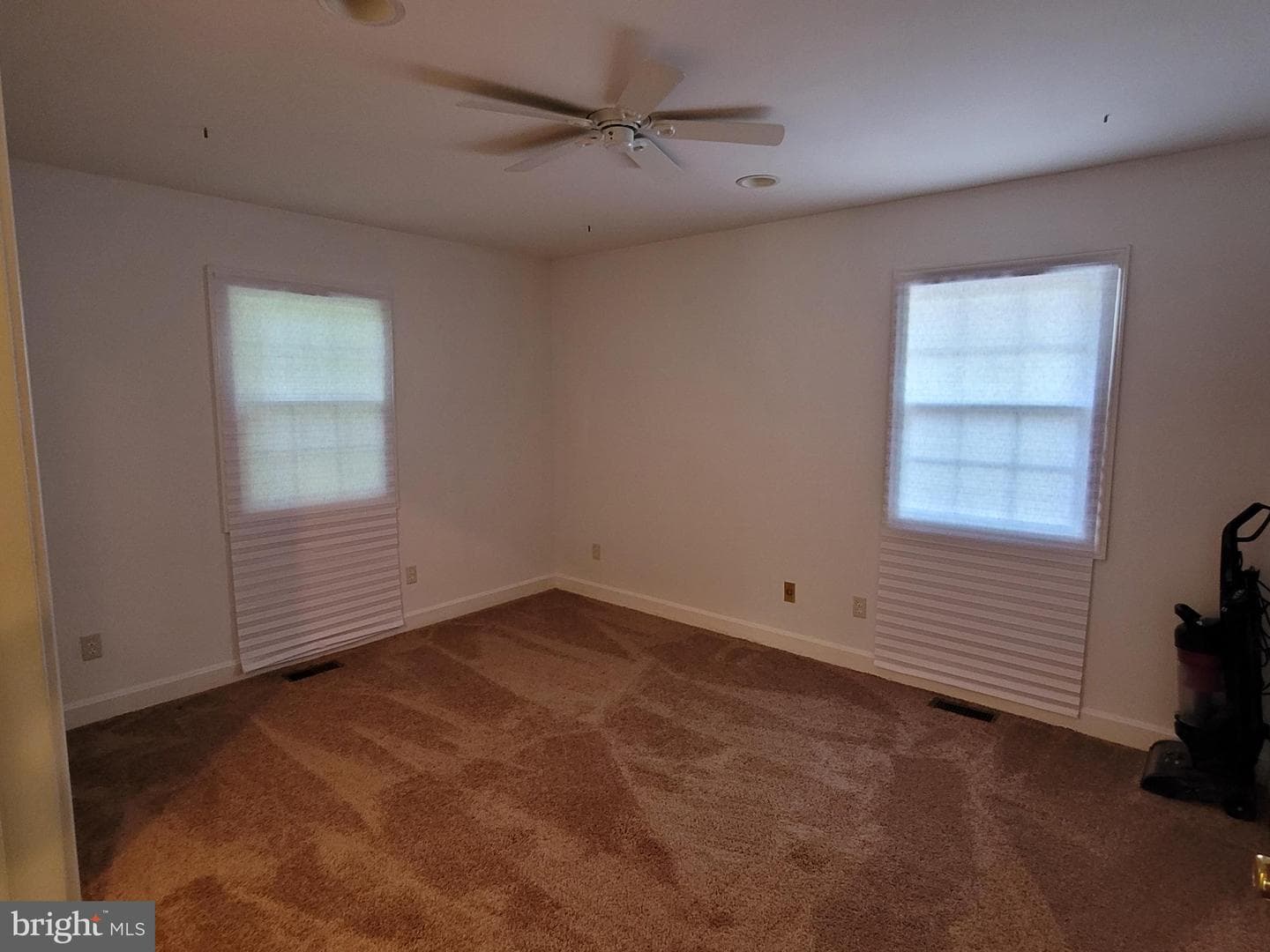 111 Clyde Avenue photo 16