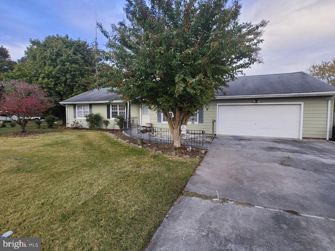 111 Clyde Avenue photo 3