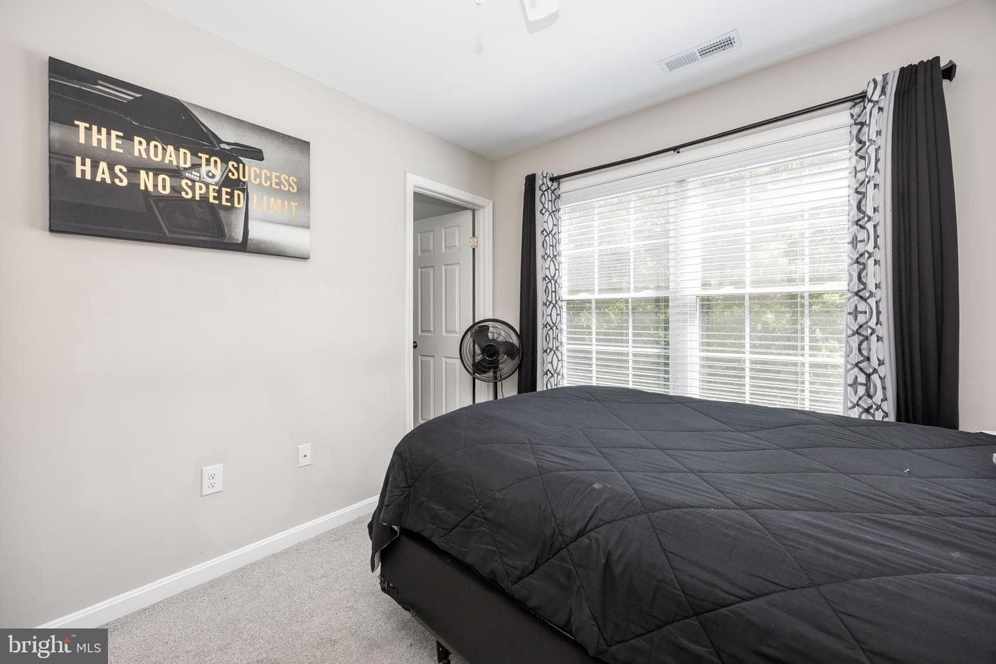 914 S Park Drive photo 38