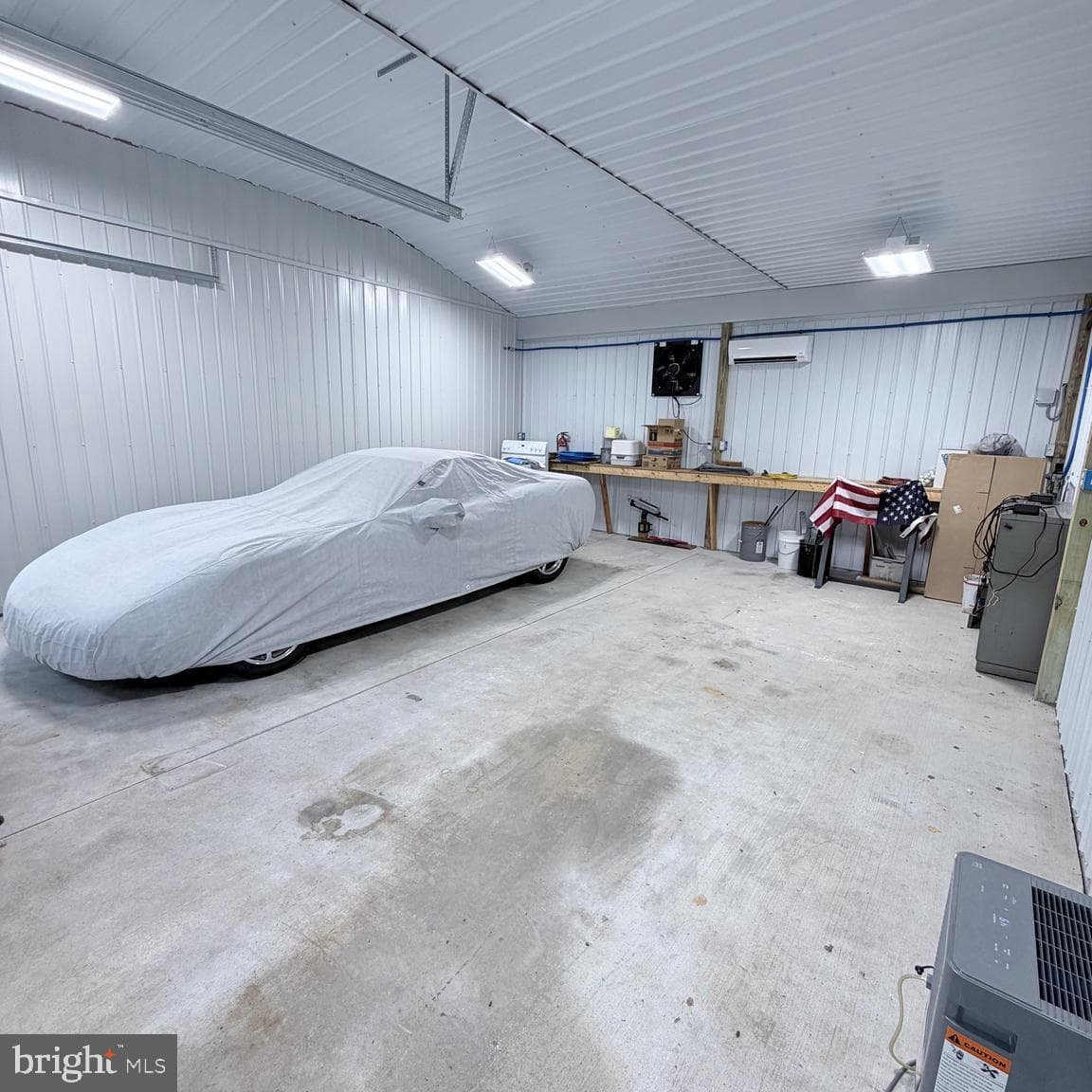 8225 Whitesville Road photo 35