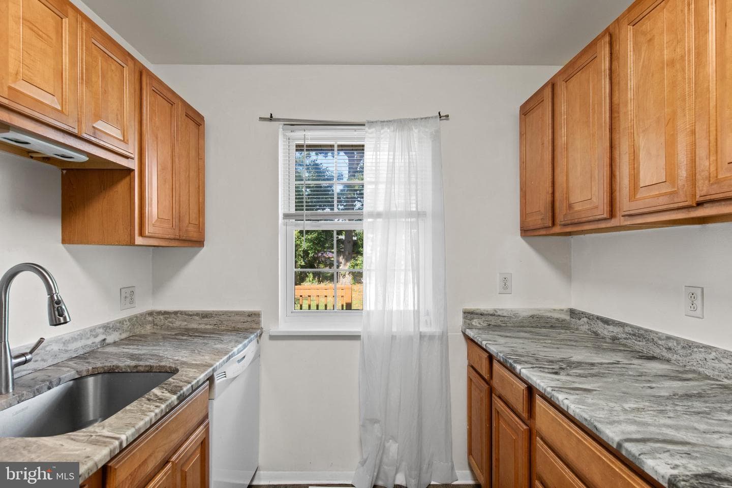302 Brookview Drive photo 12