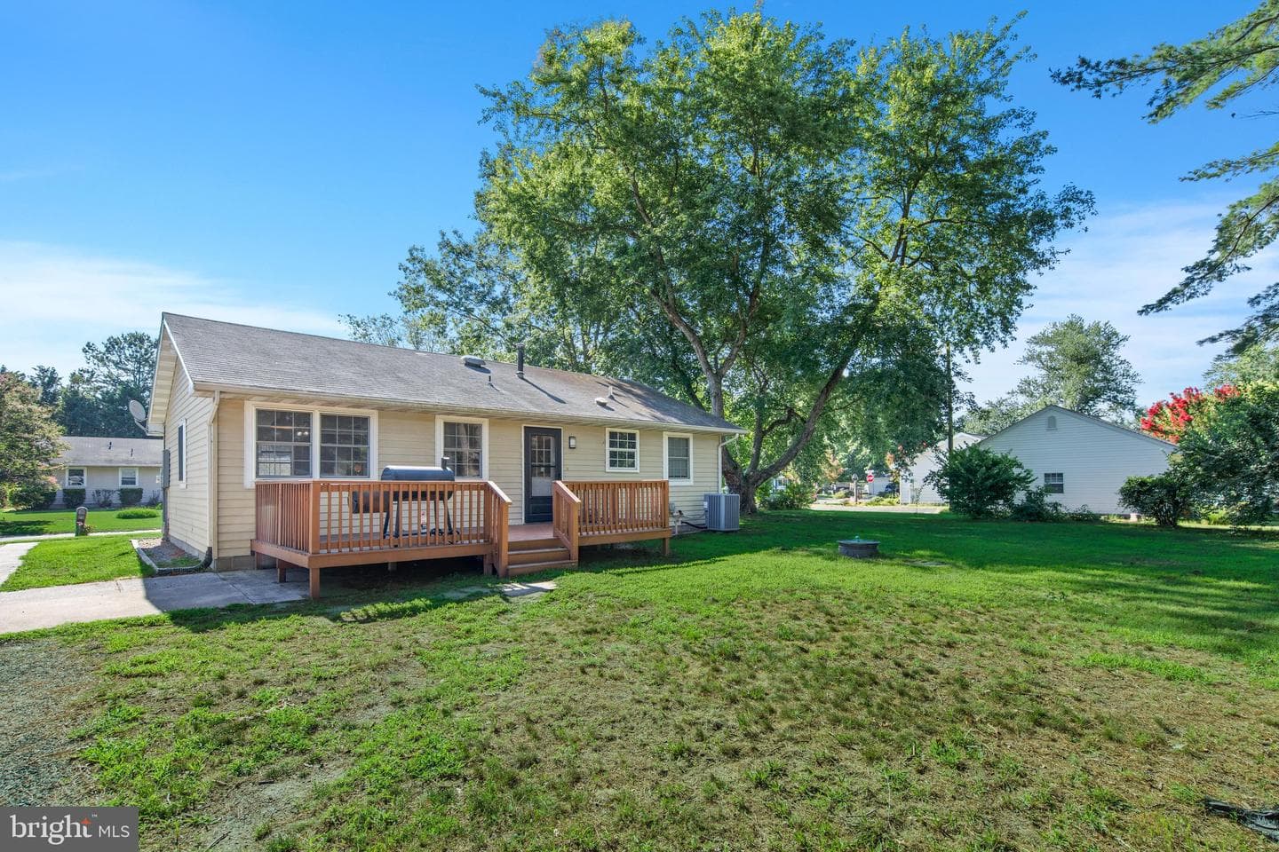 302 Brookview Drive photo 31