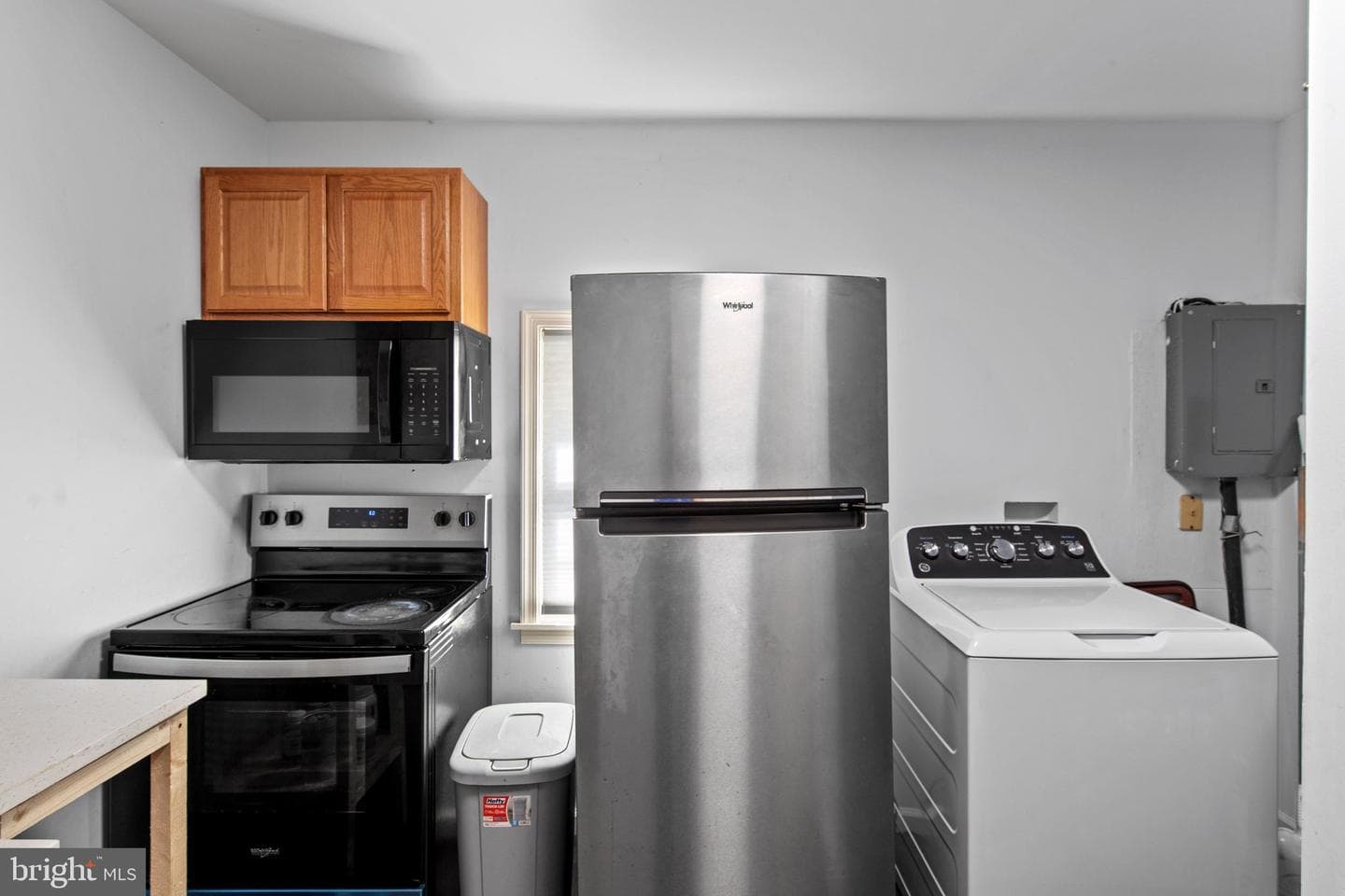 302 Brookview Drive photo 42