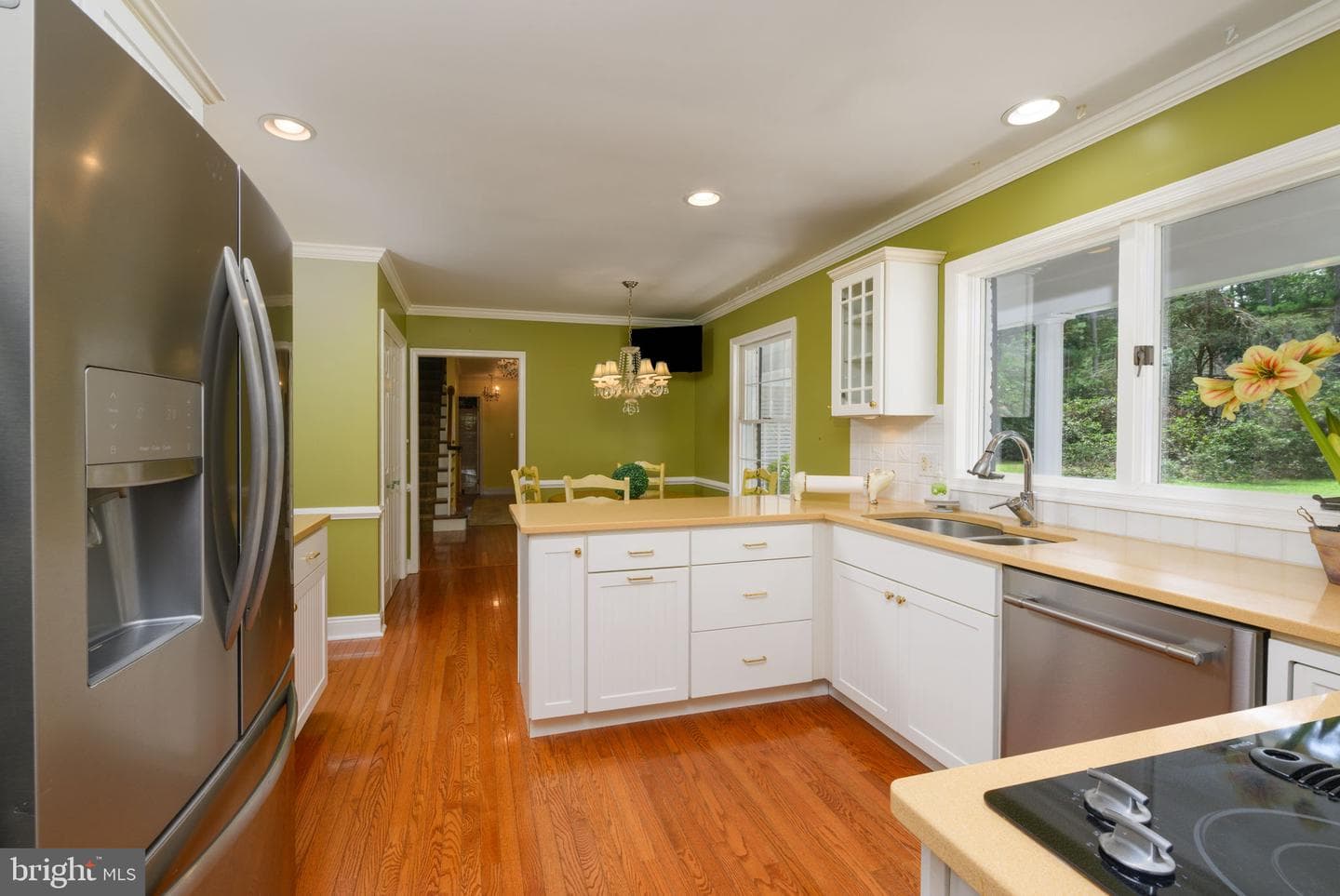 621 Douglas Road photo 26