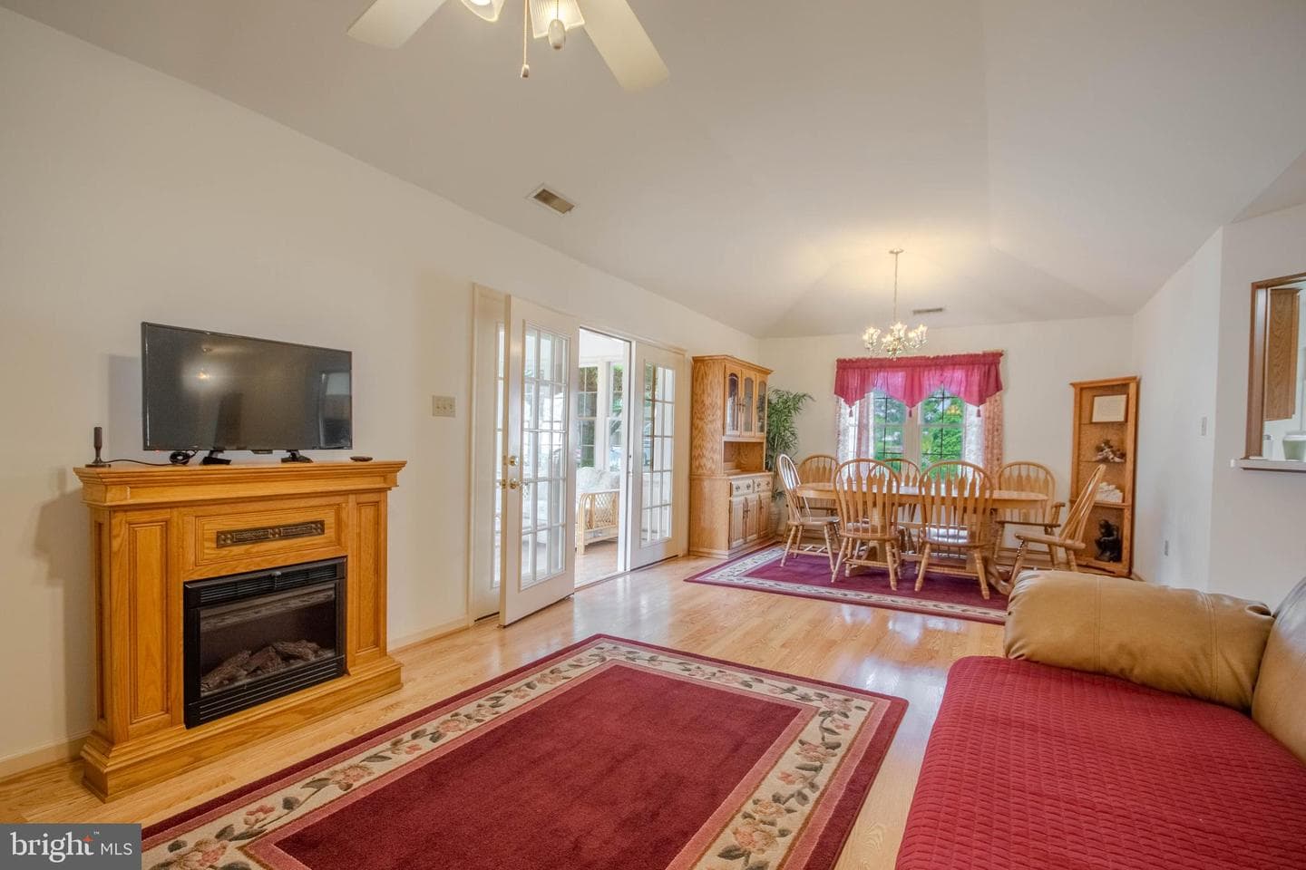 907 W Schumaker Manor Drive photo 13
