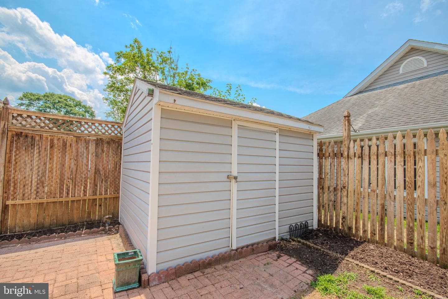 907 W Schumaker Manor Drive photo 33