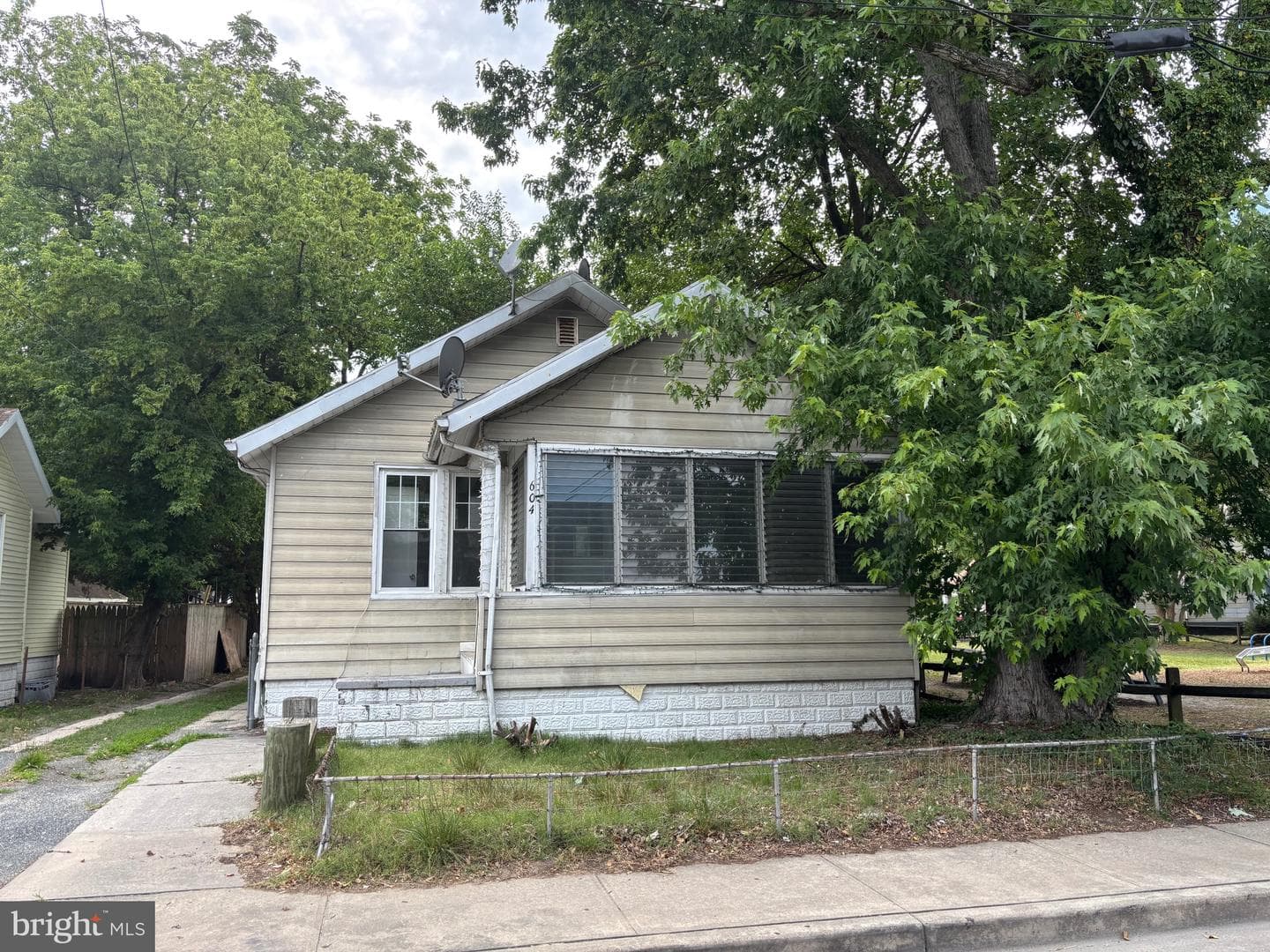 604 Light Street photo 3