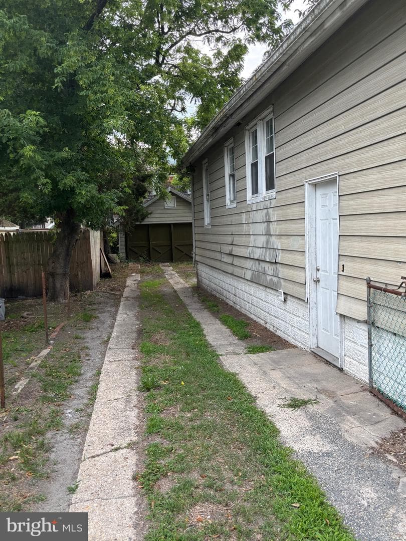 604 Light Street photo 7