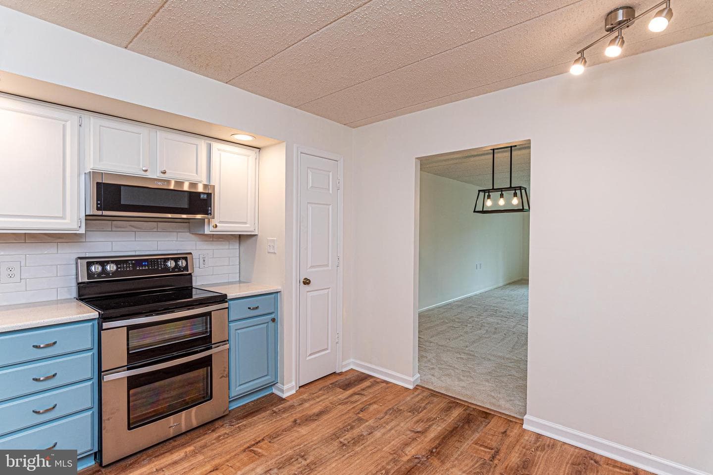 227 Canal Park Drive #301 photo 18