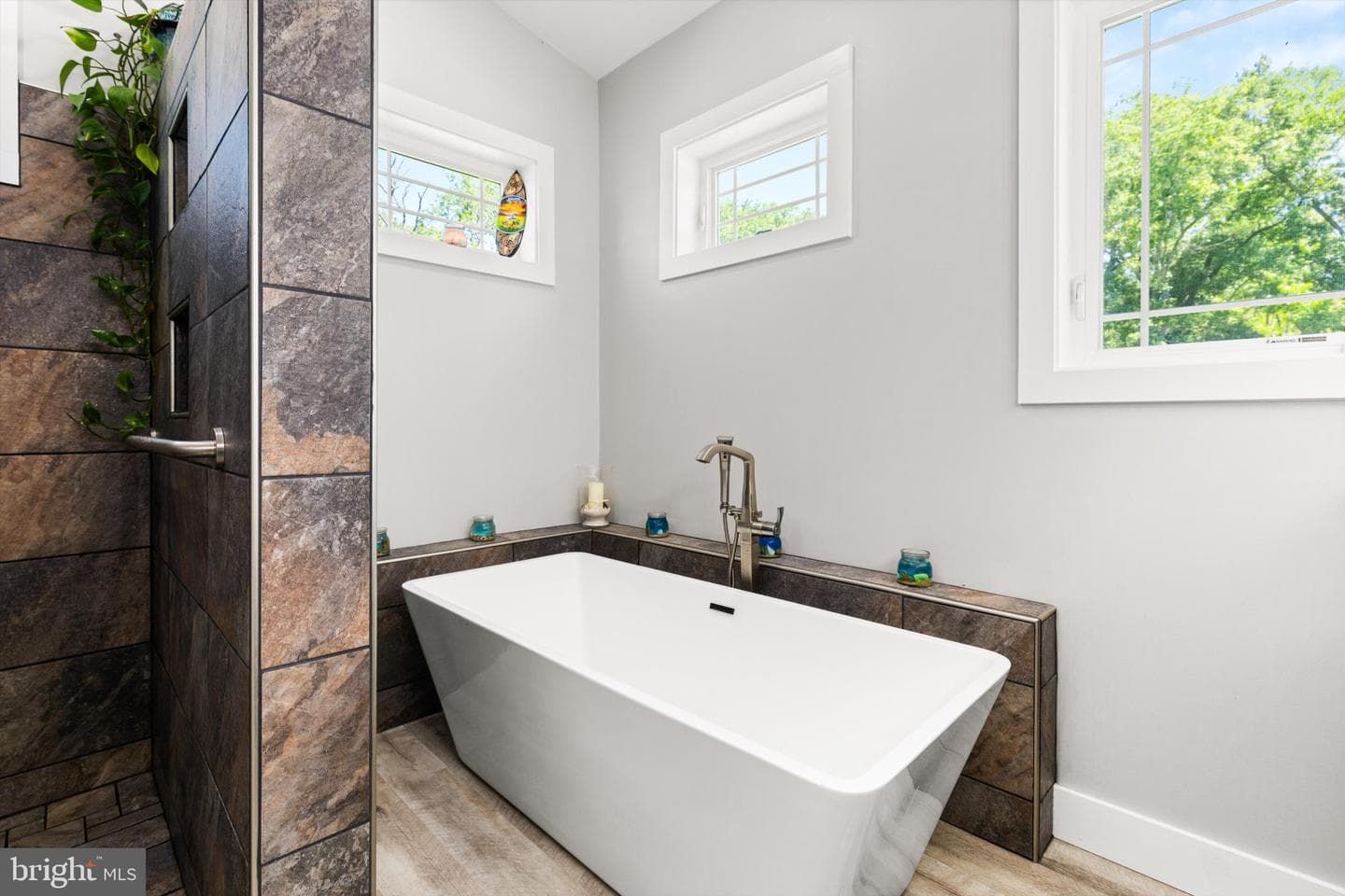 4505 Burbage Crossing Road photo 37