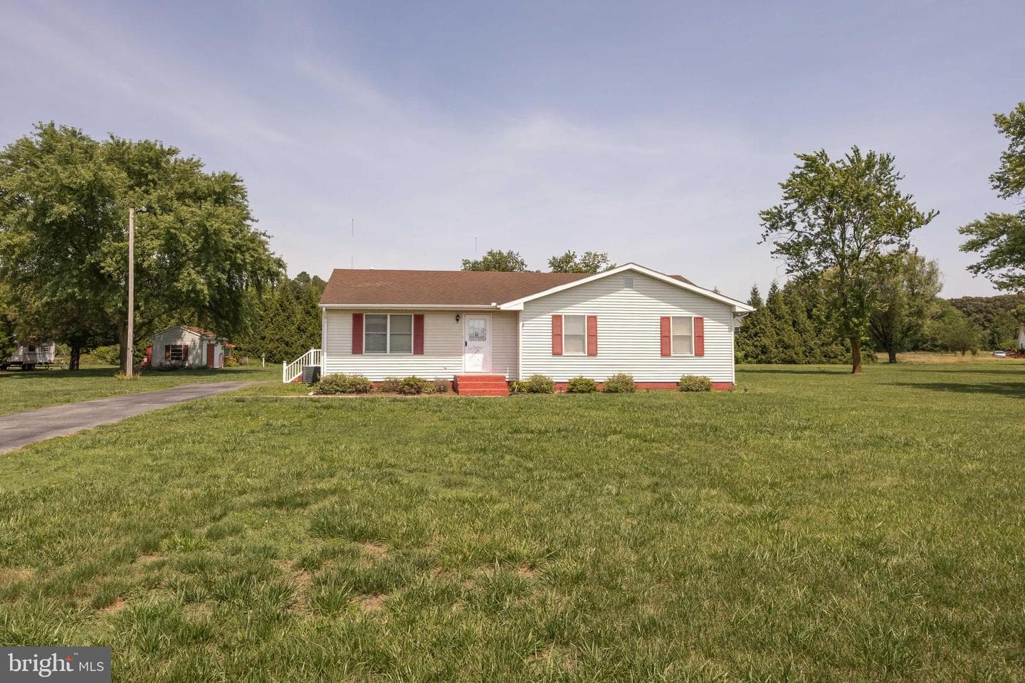 8525 N West Rd, Salisbury