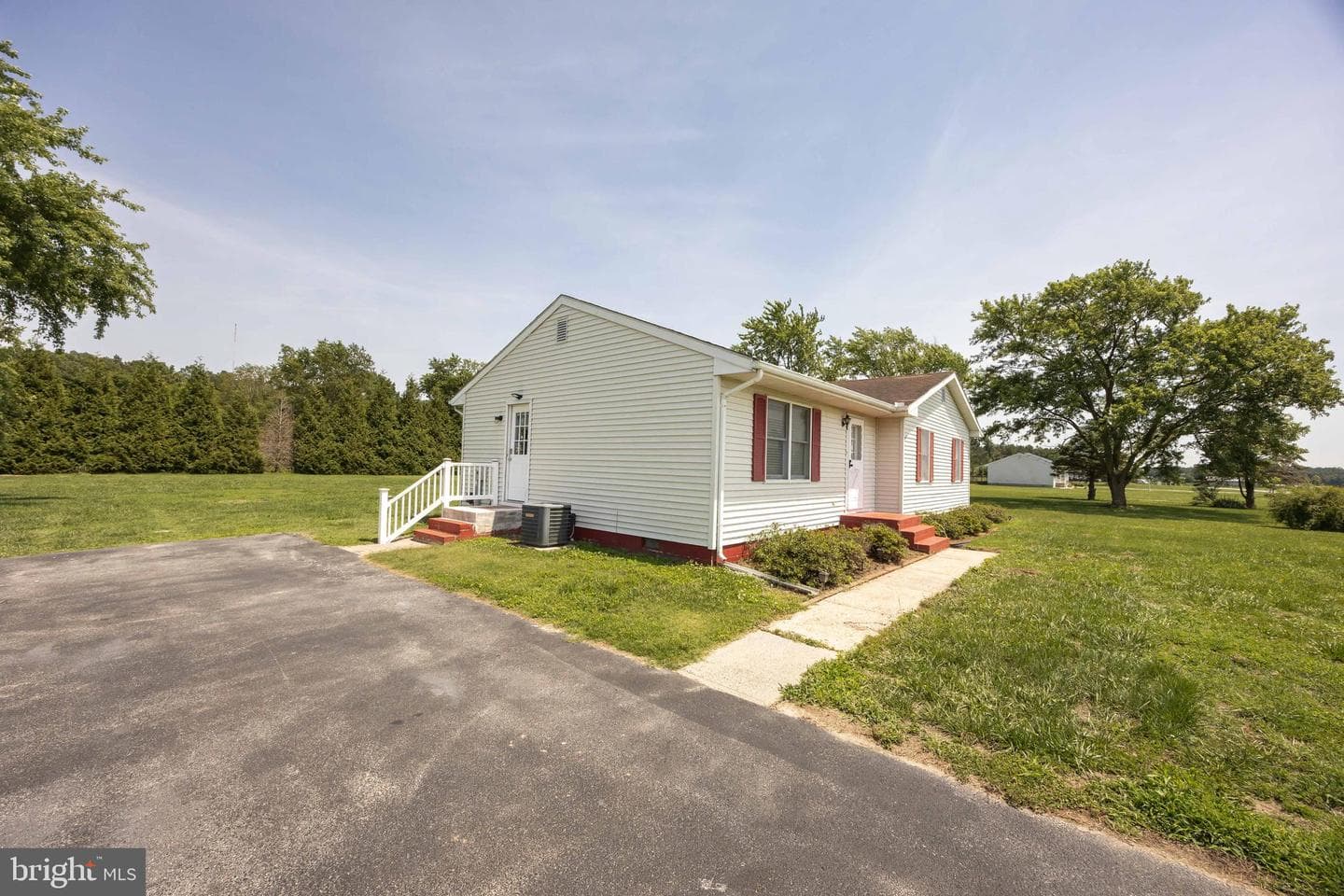 8525 N West Road photo 3