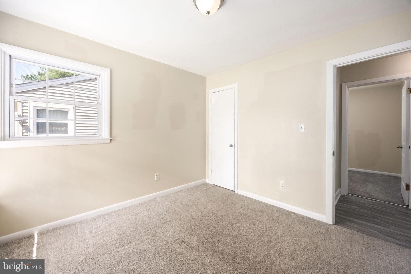 815 Roger Street photo 25