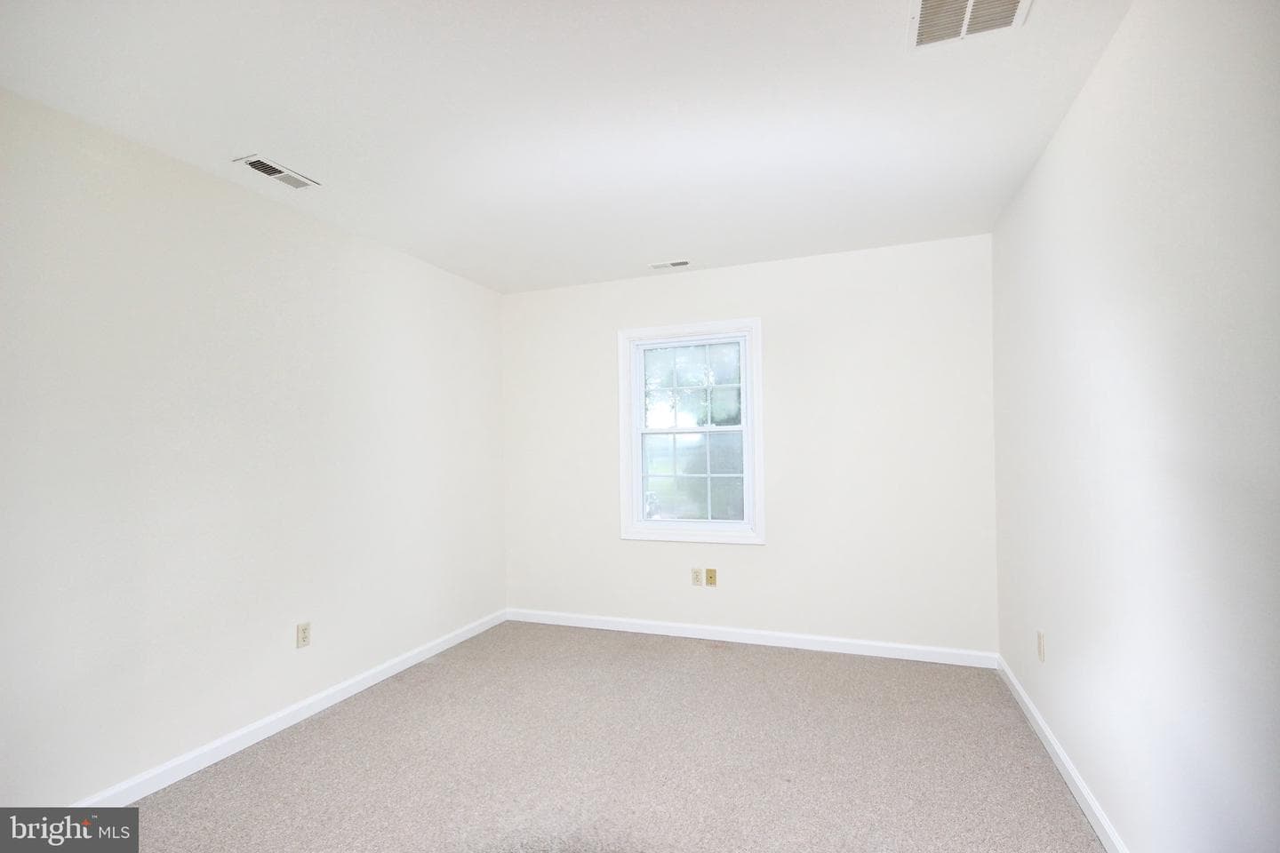 913 S Schumaker Drive photo 24