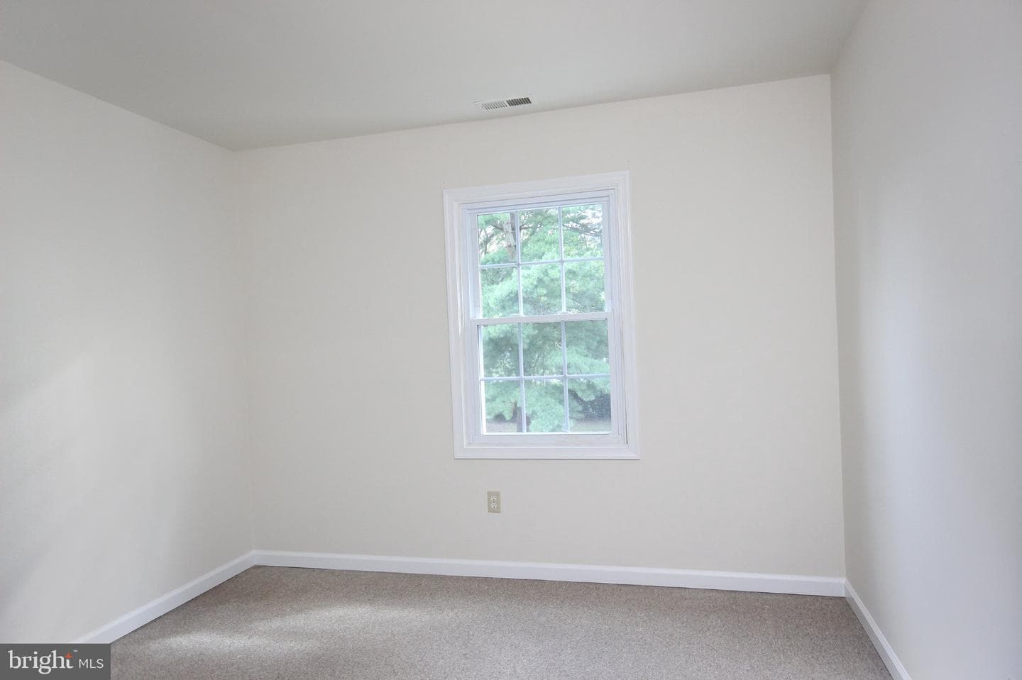 913 S Schumaker Drive photo 25