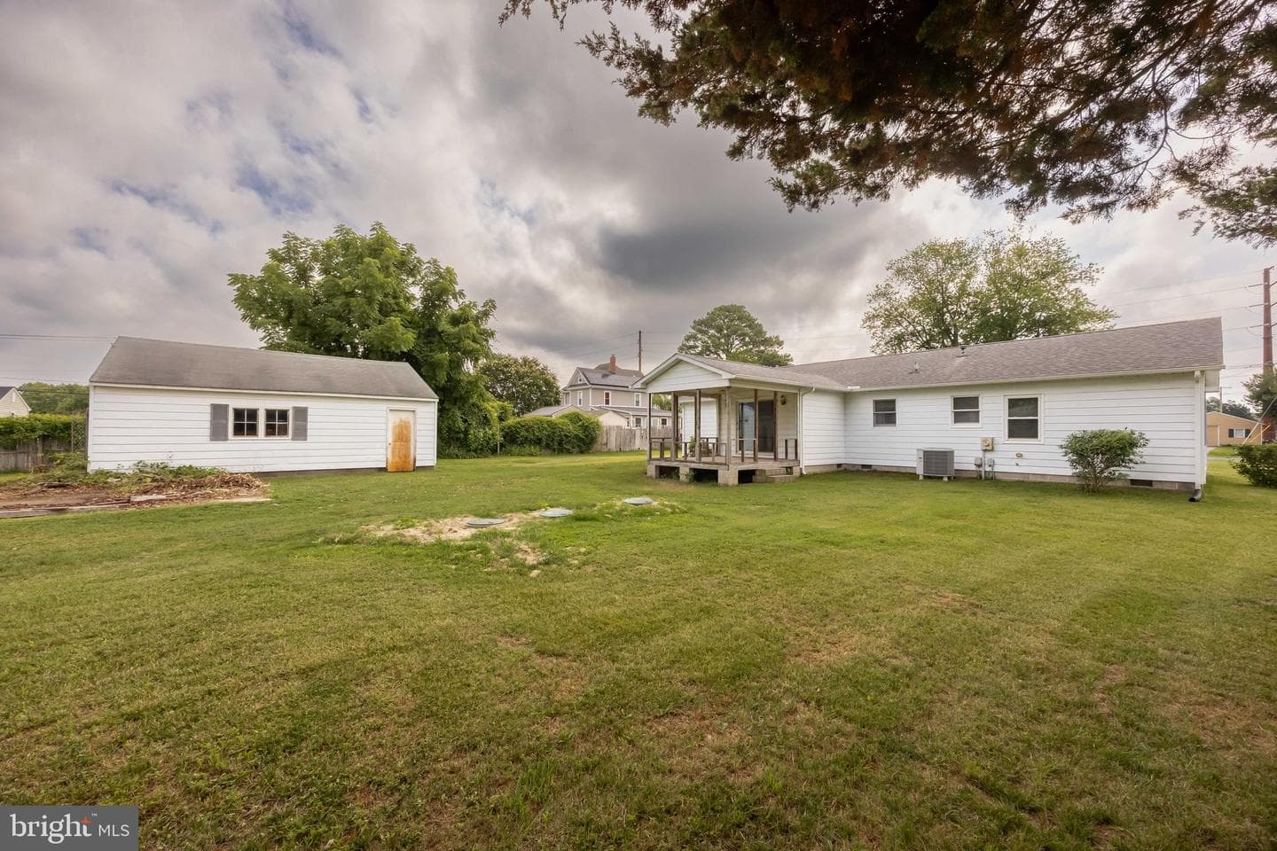 304 Calvin Drive photo 46