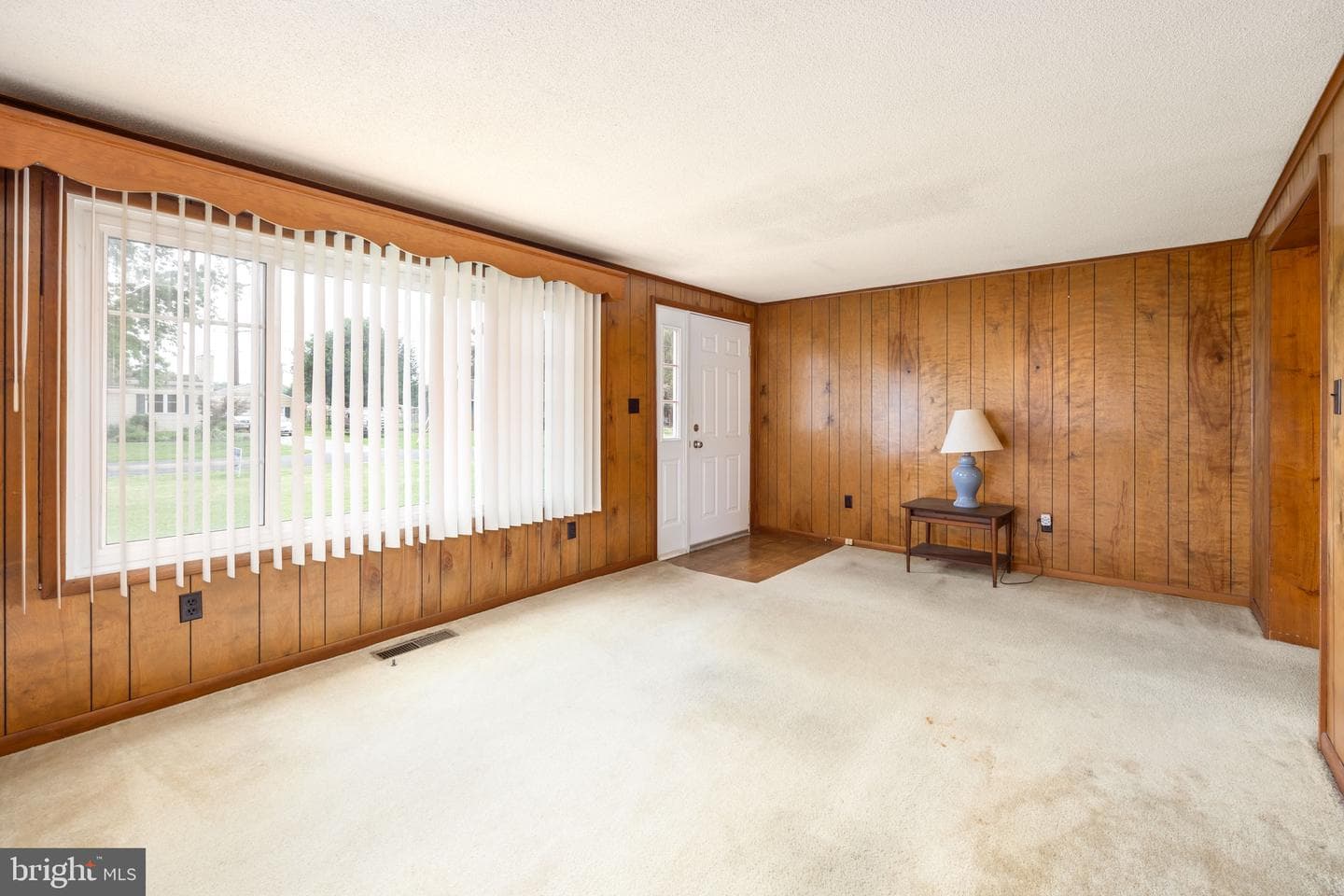 304 Calvin Drive photo 9