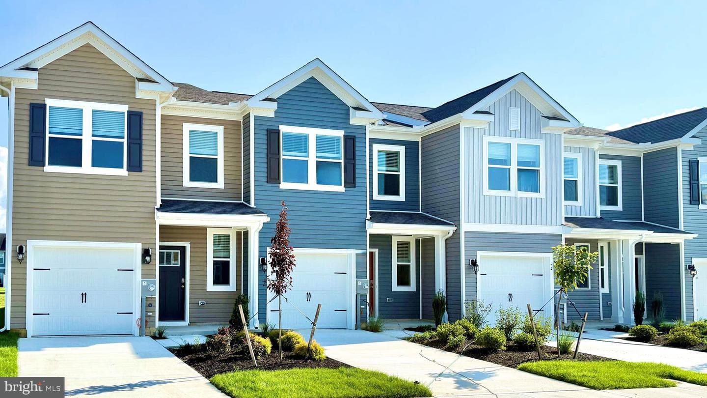 1152 Fairview Lane, Salisbury