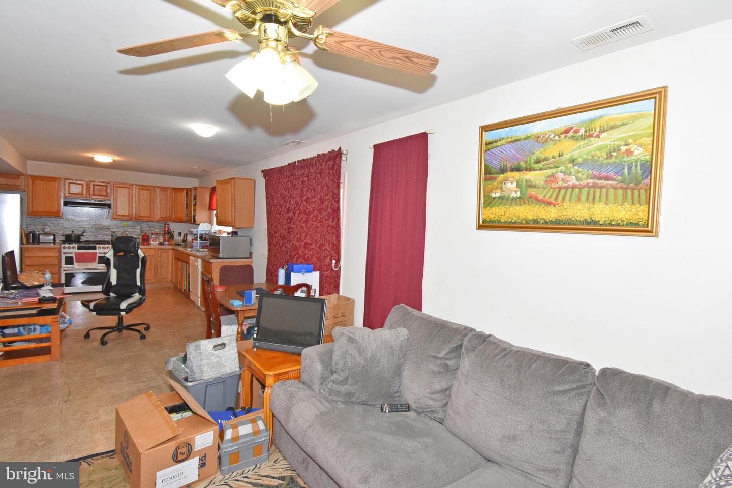 203 Castlebar Drive photo 12