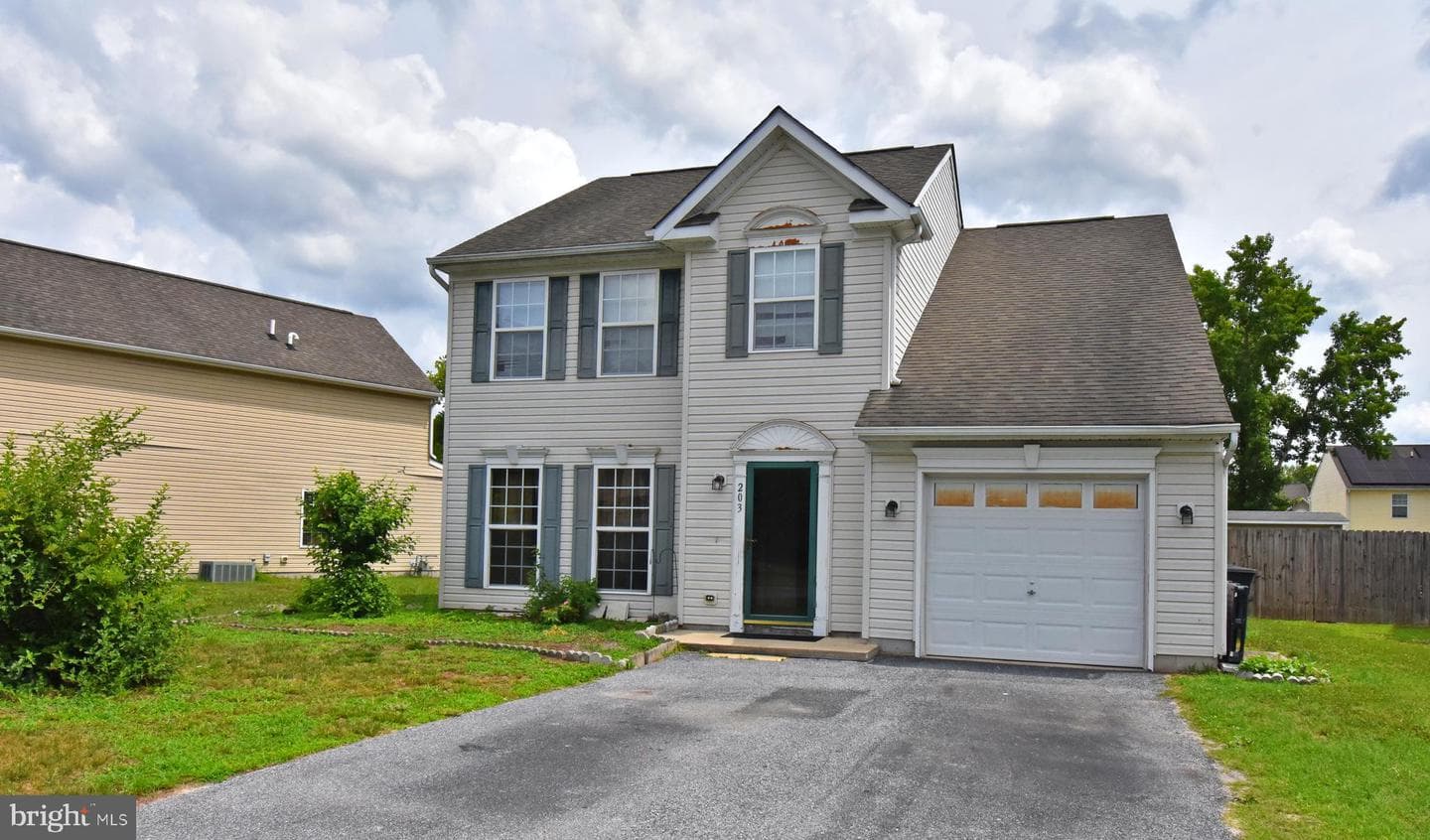 203 Castlebar Drive, Salisbury