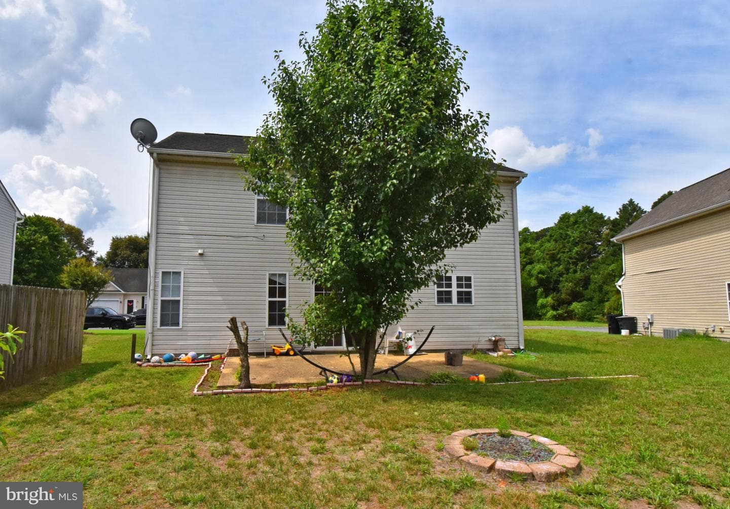 203 Castlebar Drive photo 5