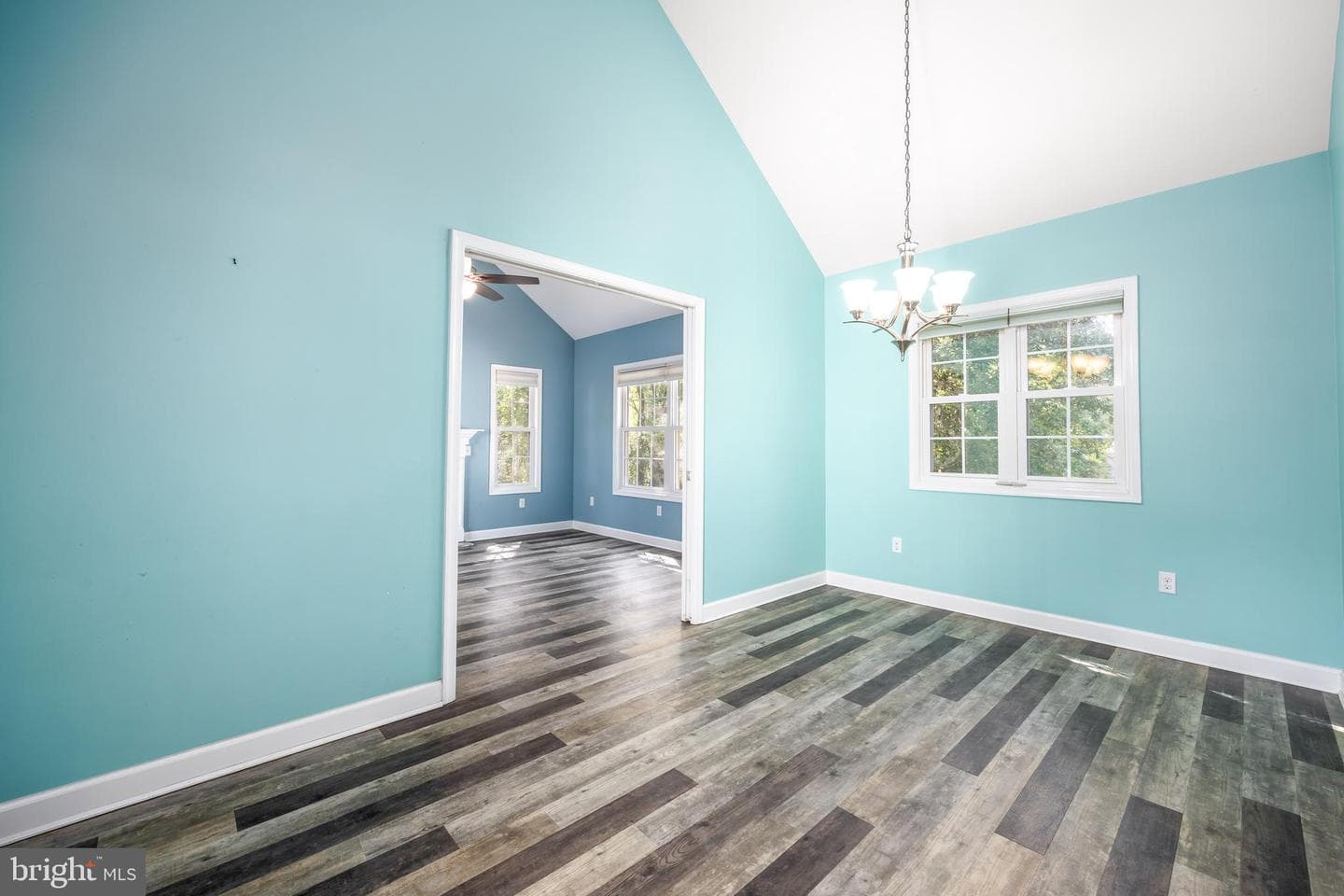 6033 Deer Creek Drive photo 15