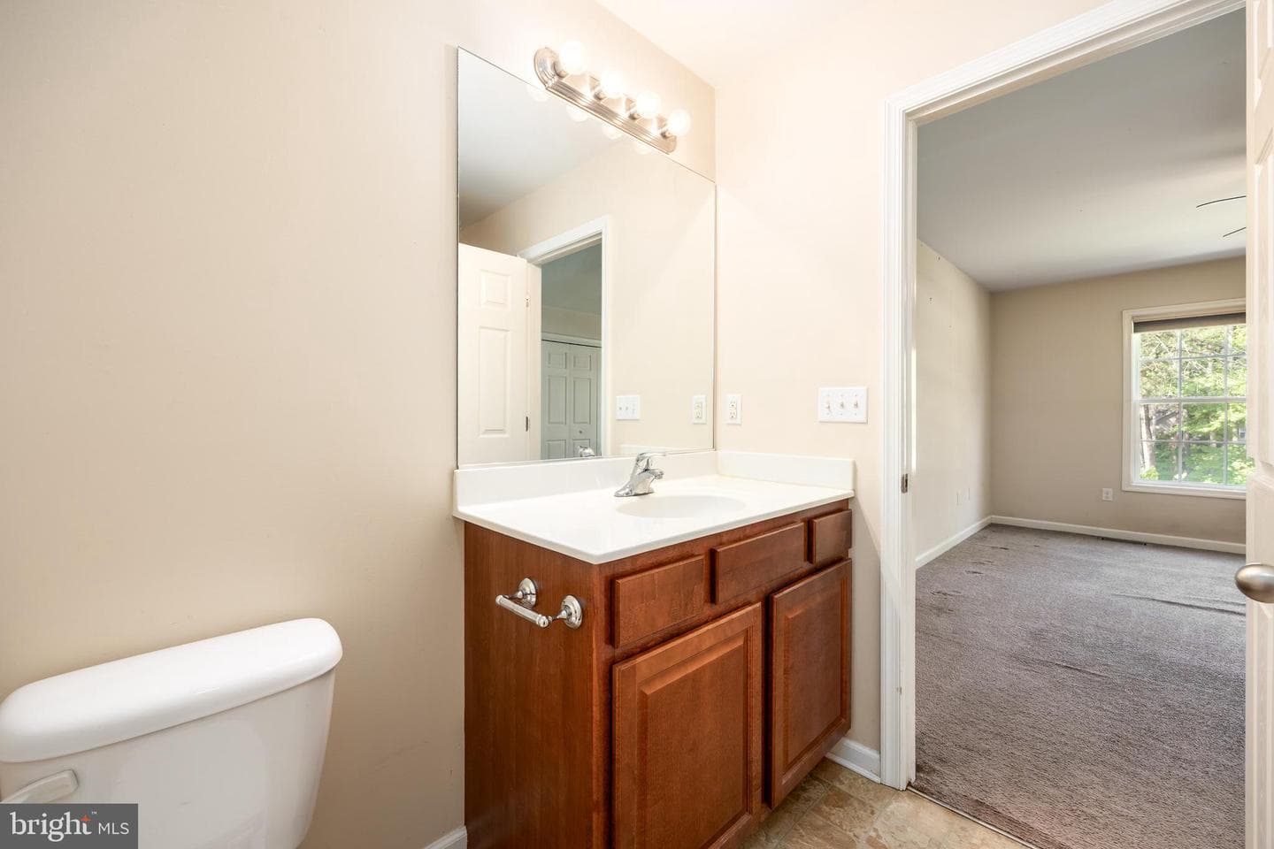 6033 Deer Creek Drive photo 30