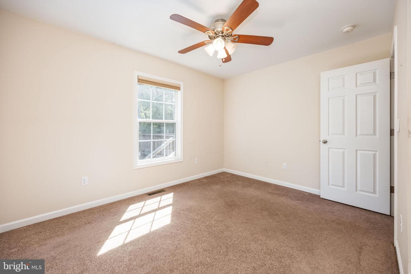 6033 Deer Creek Drive photo 31